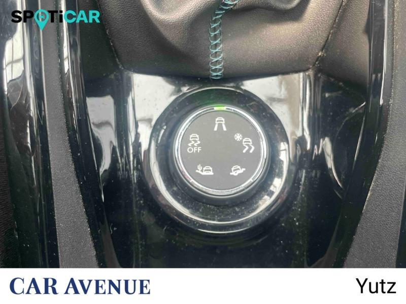 Used PEUGEOT 2008 1.2 PureTech 110ch Crossway S&S 2018 Rouge Ultimate € 8990 in Yutz