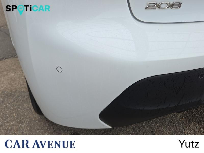 Used PEUGEOT 208 1.2 PureTech 75ch S&S Style 2021 Blanc Banquise (O) € 11990 in Yutz