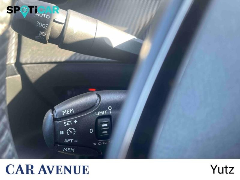 Used PEUGEOT 2008 1.2 PureTech 130ch S&S Style 2022 Noir Perla Nera (M) € 15490 in Yutz