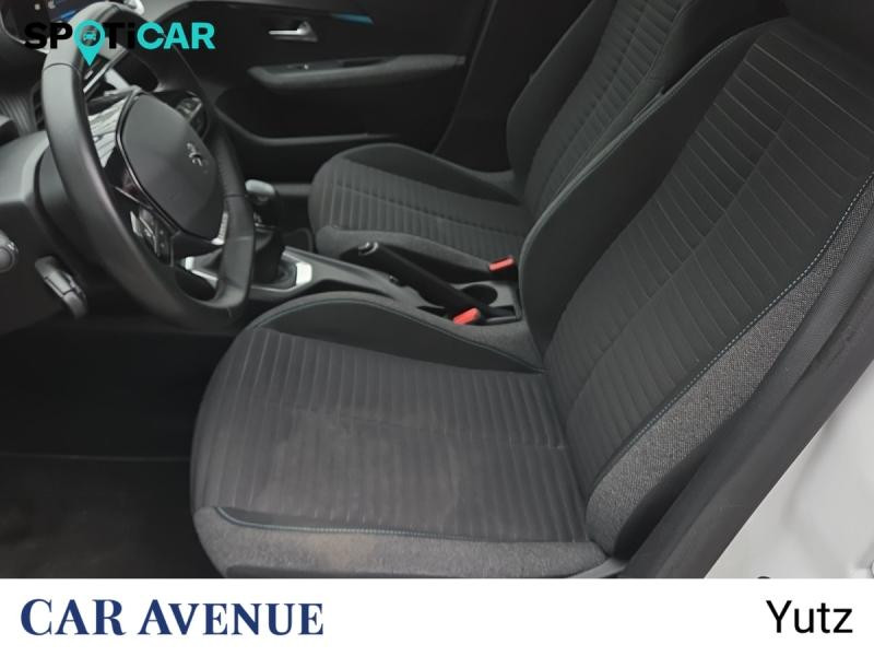 Used PEUGEOT 208 1.2 PureTech 75ch S&S Style 2021 Blanc Banquise (O) € 11990 in Yutz