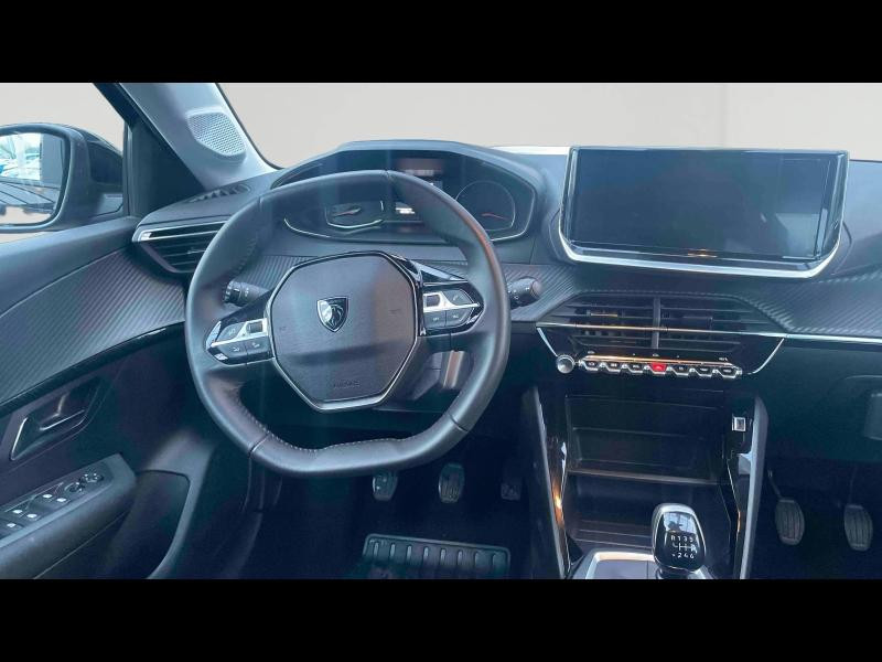 Used PEUGEOT 208 1.2 PureTech 100ch S&S Active 2024 Noir Perla Nera (M) € 14790 in Yutz