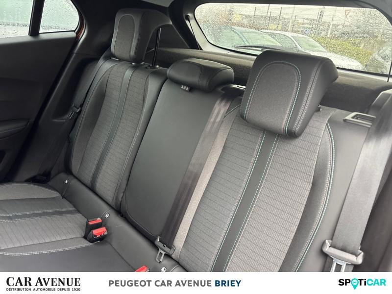 Used PEUGEOT 2008 1.2 PureTech 130ch S&S Allure 2022 Orange € 16490 in Briey
