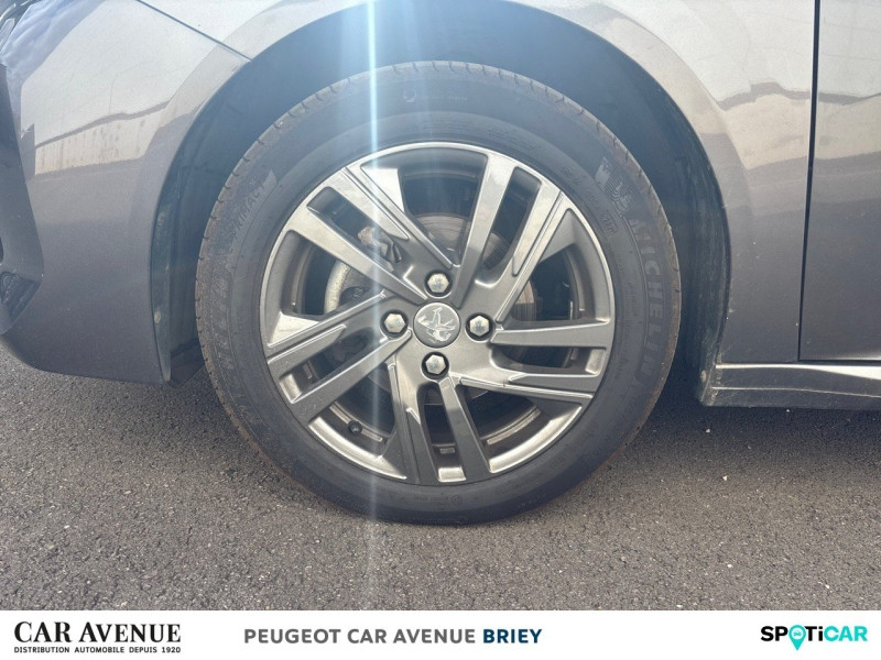 Used PEUGEOT 208 1.2 PureTech 75ch S&S Active Pack 2022 Gris Platinium (M) € 12990 in Briey
