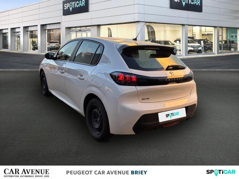 Used PEUGEOT 208 1.5 BlueHDi 100ch S&S Active Pack 2023 Blanc Banquise (O) € 14490 in Briey