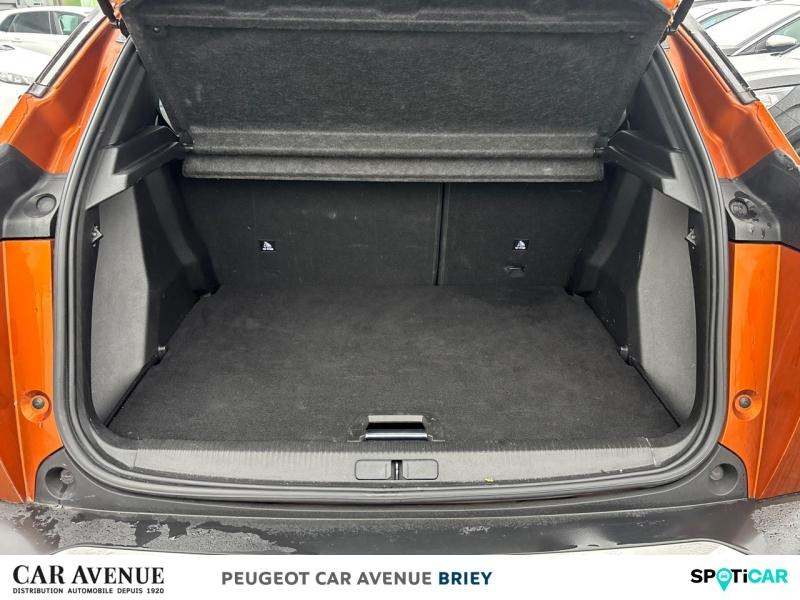 Used PEUGEOT 2008 1.2 PureTech 130ch S&S Allure 2022 Orange € 16490 in Briey