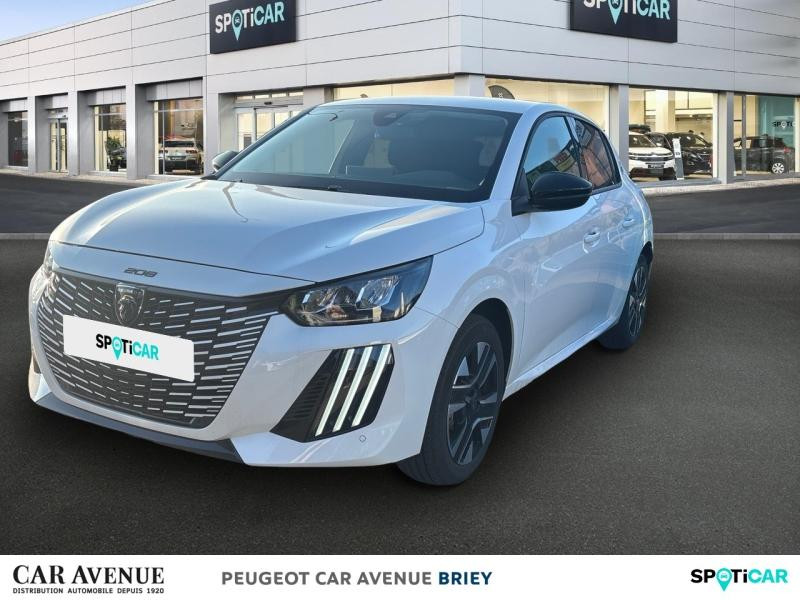Used PEUGEOT 208 e-208 136ch Allure 2024 Blanc Banquise (O) € 33250 in Briey