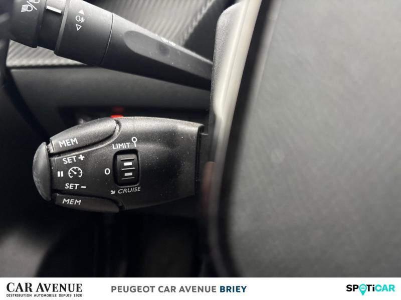Occasion PEUGEOT 208 1.5 BlueHDi 100ch S&S Active 2023 Blanc Banquise (O) 14490 € à Briey
