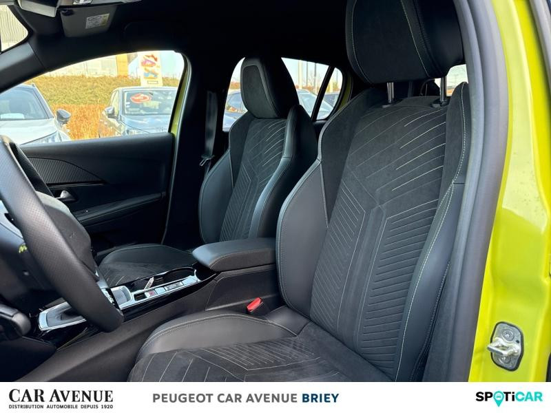 Occasion PEUGEOT 208 1.2 PureTech 100ch S&S GT 2024 Toit Black Diamond 20990 € à Briey