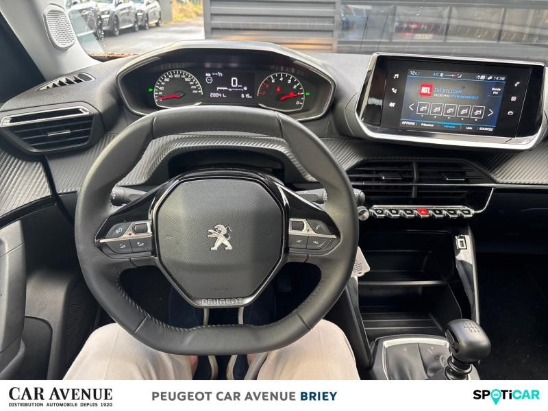 Used PEUGEOT 2008 1.2 PureTech 100ch S&S Active 2022 Orange € 16990 in Briey