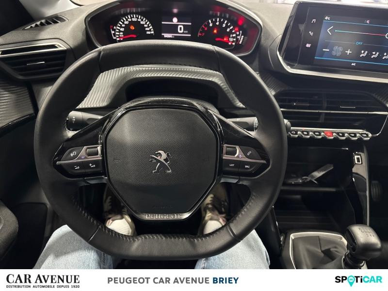 Used PEUGEOT 208 1.5 BlueHDi 100ch S&S Active Pack 2023 Blanc Banquise (O) € 14490 in Briey