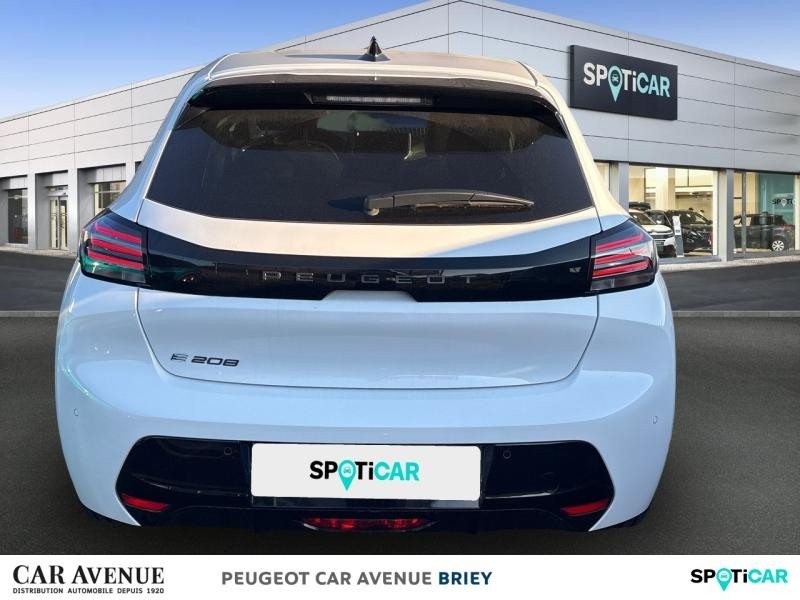 Used PEUGEOT 208 e-208 136ch Allure 2024 Blanc Banquise (O) € 33250 in Briey