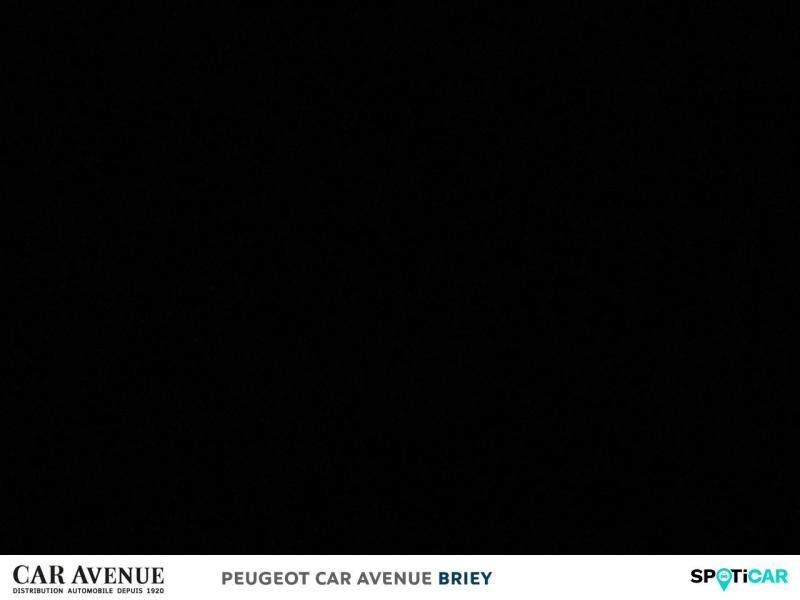Used PEUGEOT 208 1.5 BlueHDi 100ch S&S Active Pack 2023 Blanc Banquise (O) € 14490 in Briey