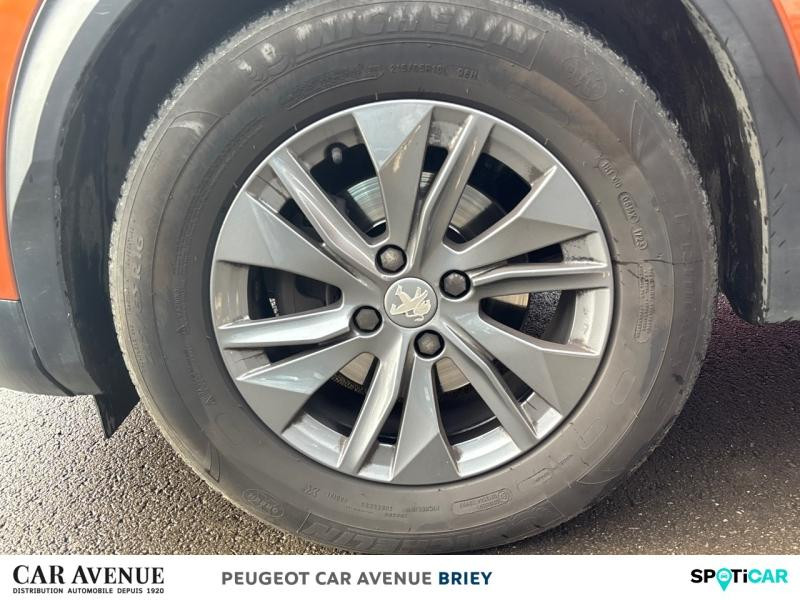 Used PEUGEOT 2008 1.2 PureTech 100ch S&S Active Pack 2021 Orange € 13490 in Briey