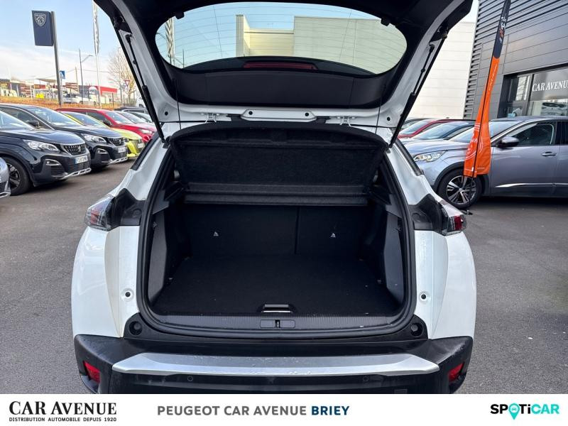 Occasion PEUGEOT 2008 1.2 PureTech 130ch S&S GT 2023 Blanc Nacré (N) 19990 € à Briey