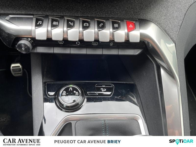 Used PEUGEOT 5008 1.2 PureTech 130ch E6.c Crossway S&S 2018 Blanc Nacré (S) € 16490 in Briey