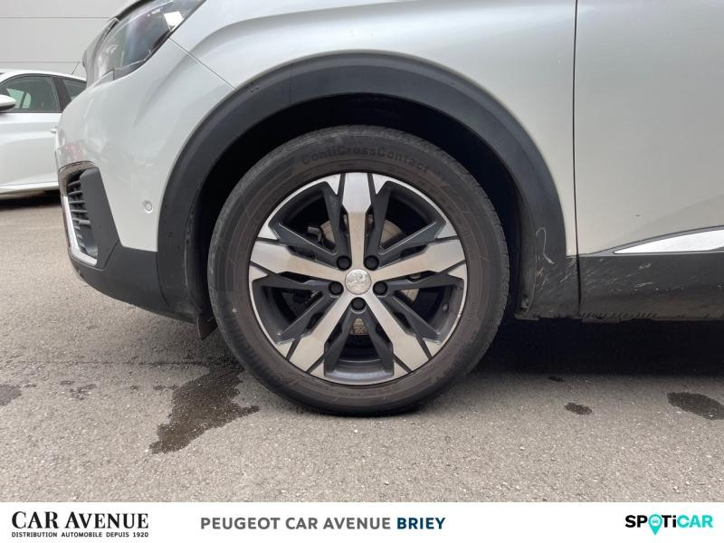 Used PEUGEOT 5008 1.2 PureTech 130ch E6.c Crossway S&S 2018 Blanc Nacré (S) € 16490 in Briey