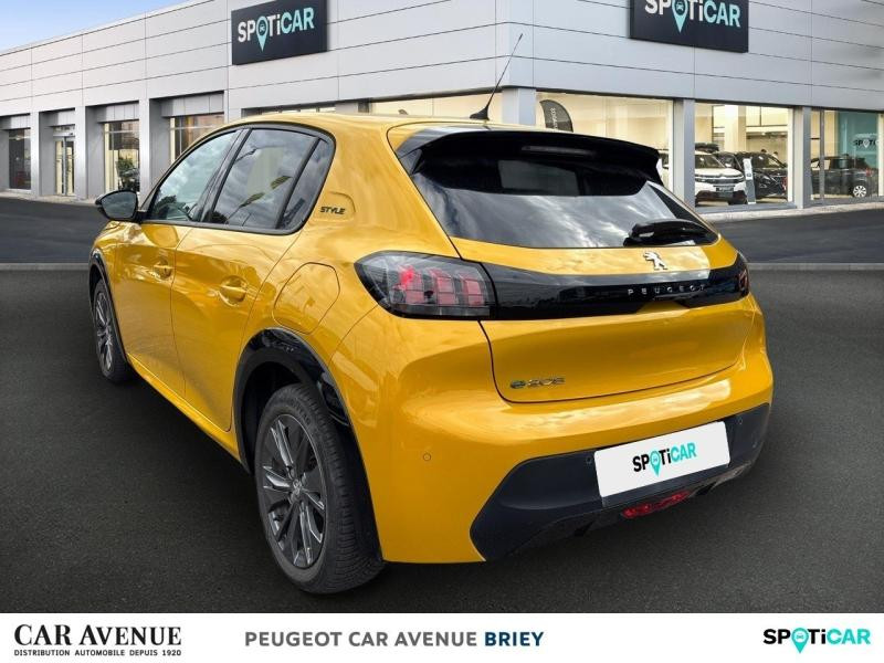 Used PEUGEOT 208 e-208 136ch Style 2022 Jaune € 14990 in Briey