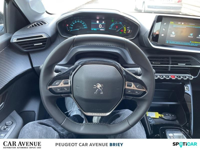 Occasion PEUGEOT 208 e-208 136ch Like 2023 Jaune 15490 € à Briey