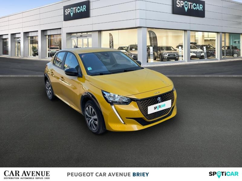 Occasion PEUGEOT 208 e-208 136ch Like 2023 Jaune 15490 € à Briey