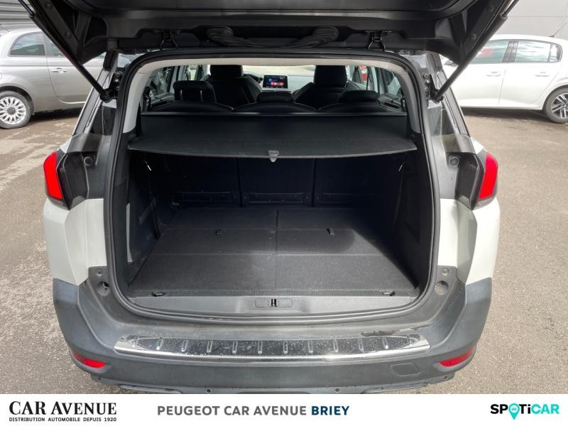 Used PEUGEOT 5008 1.2 PureTech 130ch E6.c Crossway S&S 2018 Blanc Nacré (S) € 16490 in Briey