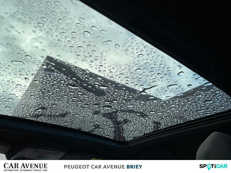 Occasion PEUGEOT 208 e-208 136ch GT 2021 Noir Perla Nera 15990 € à Briey