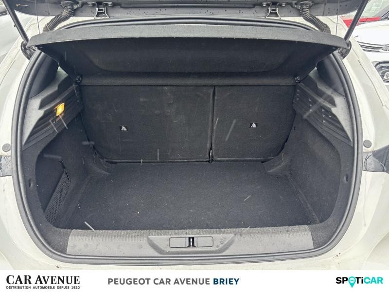 Occasion PEUGEOT 308 1.2 PureTech 110ch S&S Active Pack 2022 Blanc Banquise (O) 14990 € à Briey