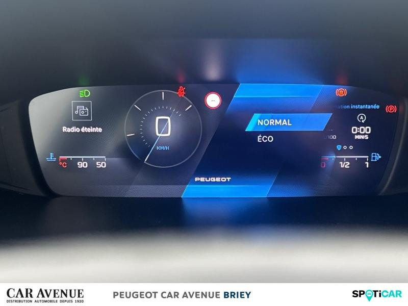 Occasion PEUGEOT 308 1.2 PureTech 110ch S&S Active Pack 2022 Blanc Banquise (O) 14990 € à Briey