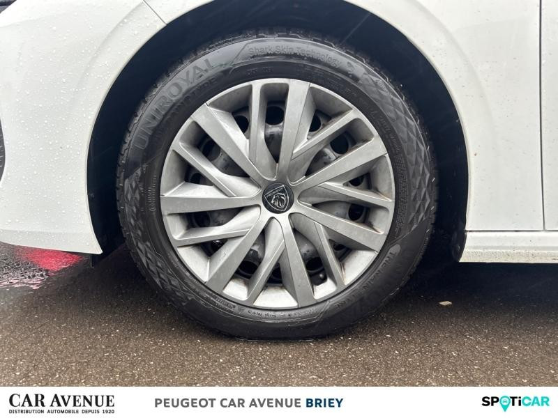 Occasion PEUGEOT 308 1.2 PureTech 110ch S&S Active Pack 2022 Blanc Banquise (O) 14990 € à Briey