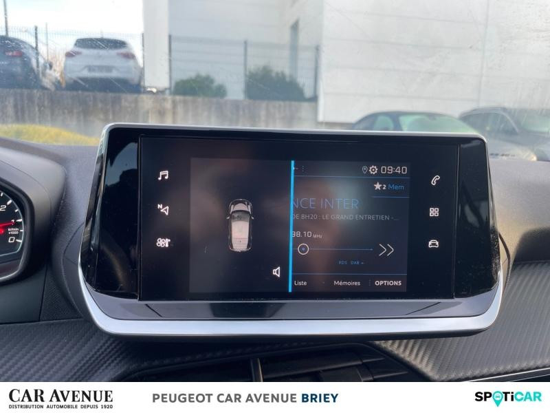 Occasion PEUGEOT 208 1.2 PureTech 100ch S&S Style EAT8 2022 Blanc Banquise (O) 15490 € à Briey