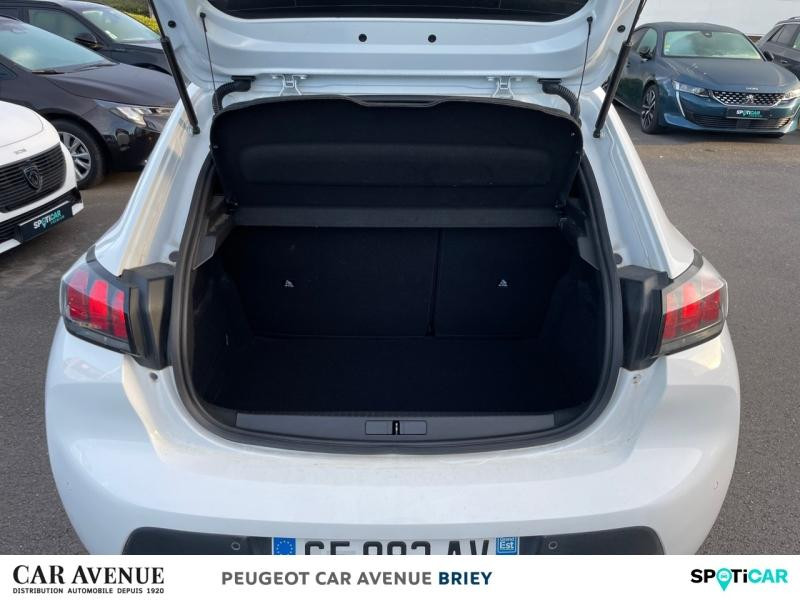 Occasion PEUGEOT 208 1.2 PureTech 100ch S&S Style EAT8 2022 Blanc Banquise (O) 15490 € à Briey
