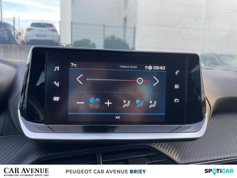 Occasion PEUGEOT 208 1.2 PureTech 100ch S&S Style EAT8 2022 Blanc Banquise (O) 15490 € à Briey