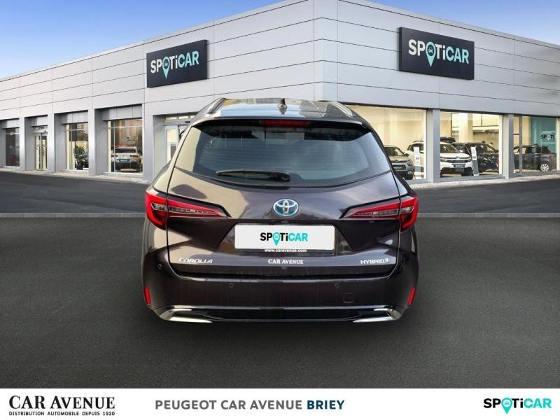 Occasion TOYOTA Corolla 1.8 140ch Dynamic MY23 2024 Bronze Impérial métallisé 24990 € à Briey