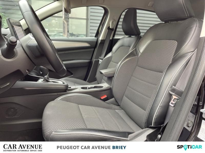 Used RENAULT Arkana 1.6 E-Tech 145ch full hybrid  Techno -23 2023 Noir Métal € 19990 in Briey