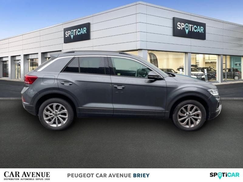 Occasion VOLKSWAGEN T-Roc 1.5 TSI Evo2 150ch Style DSG7 2025 Gris Indium métallisée 28490 € à Briey