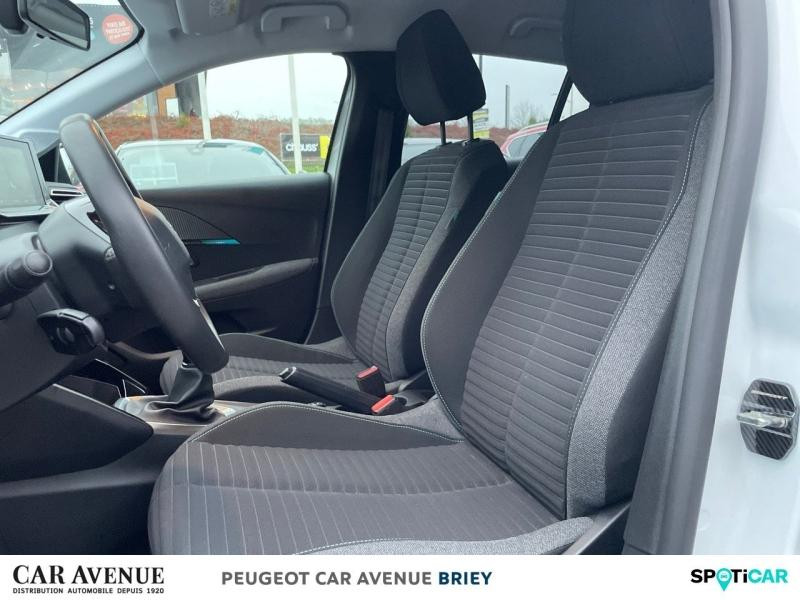 Occasion PEUGEOT 208 1.2 PureTech 75ch S&S Style 2023 Blanc Banquise (O) 12990 € à Briey