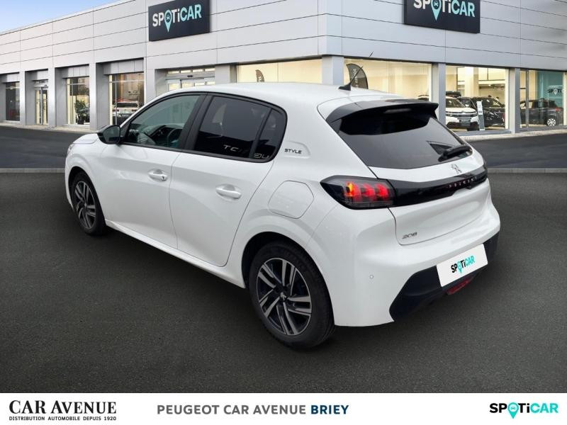 Occasion PEUGEOT 208 1.2 PureTech 75ch S&S Style 2023 Blanc Banquise (O) 12990 € à Briey