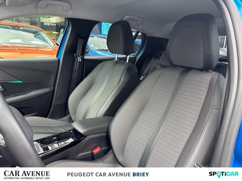Occasion PEUGEOT 208 1.2 PureTech 100ch S&S Allure 2023 Bleu Vertigo (V) 14490 € à Briey