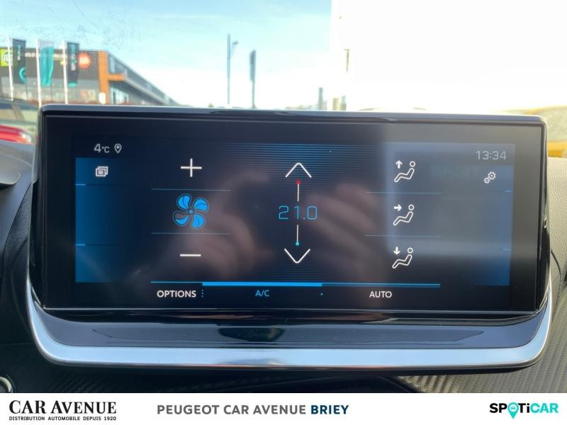 Occasion PEUGEOT 208 1.2 PureTech 100ch S&S Allure 2019 Noir Perla Nera 9490 € à Briey