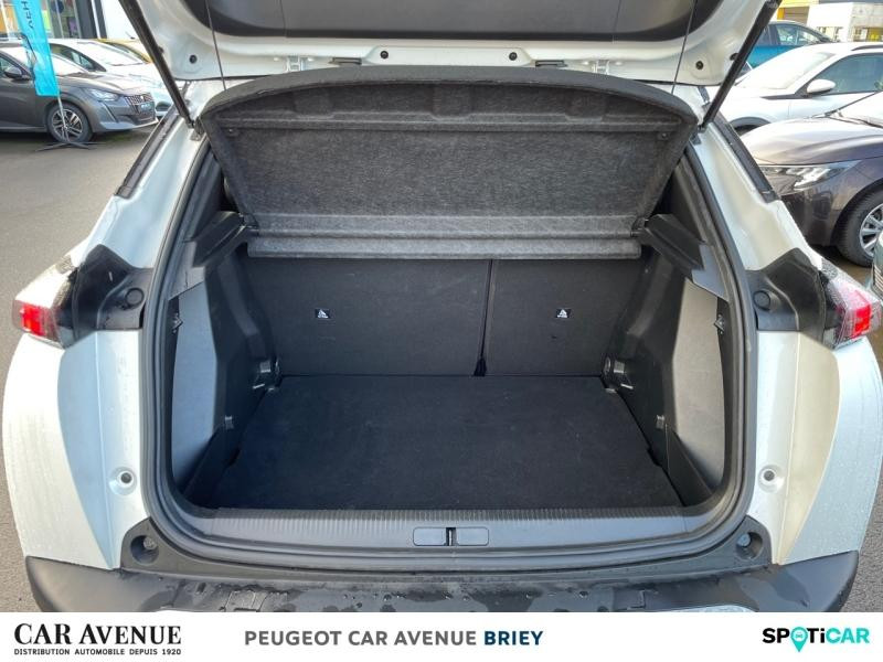 Used PEUGEOT 2008 1.2 PureTech 130ch S&S GT Pack EAT8 2021 Blanc Nacré (N) € 17990 in Briey