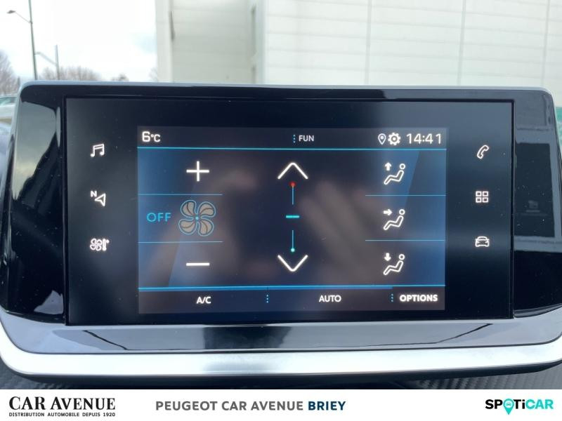 Occasion PEUGEOT 2008 1.2 PureTech 100ch S&S Style 2022 Blanc banquise (O) 14990 € à Briey