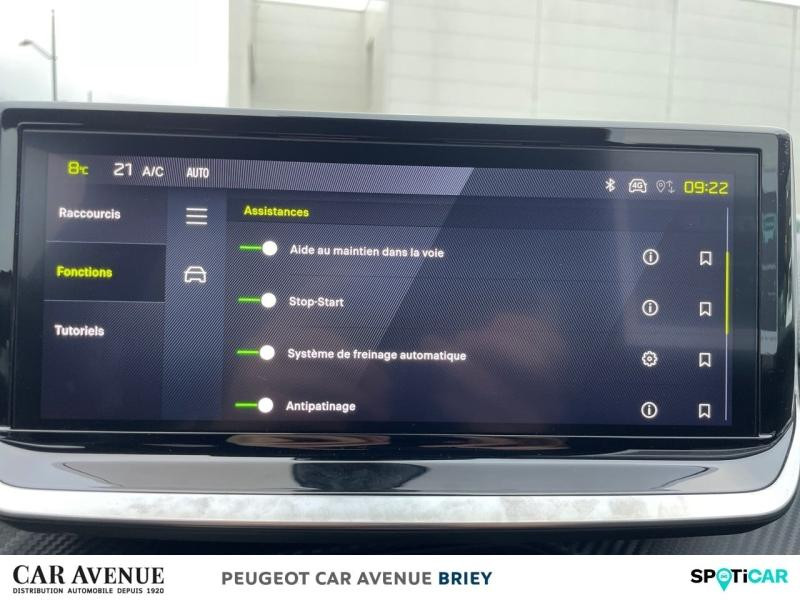 Used PEUGEOT 208 1.2 Hybrid 100ch Allure e-DCS6 2024 Gris Artense (M) € 19990 in Briey