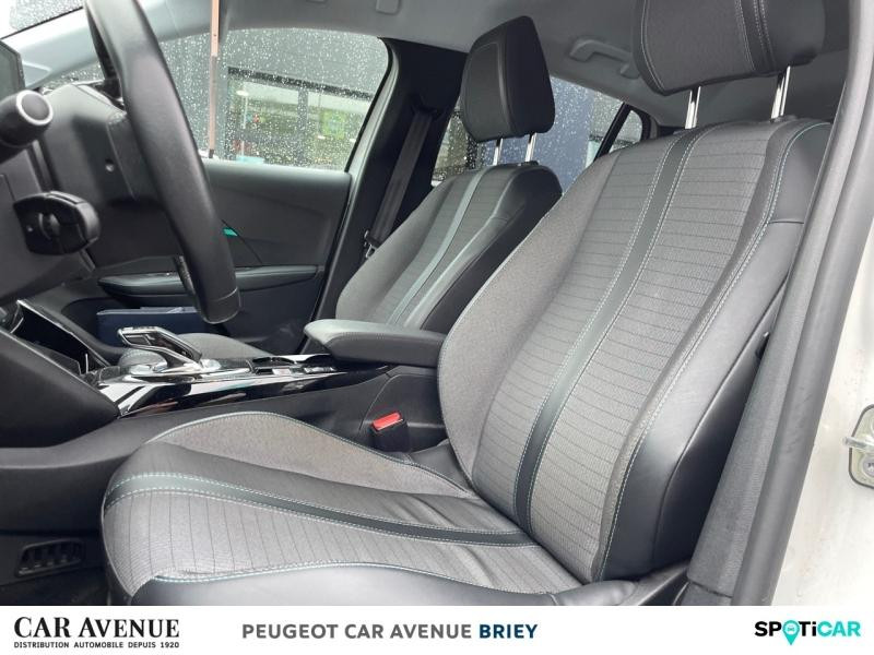 Used PEUGEOT 208 e-208 136ch Allure 2021 Blanc Banquise (O) € 14490 in Briey