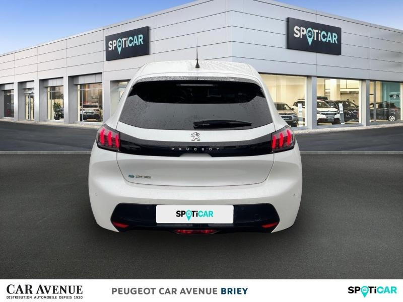 Used PEUGEOT 208 e-208 136ch Allure 2021 Blanc Banquise (O) € 14490 in Briey