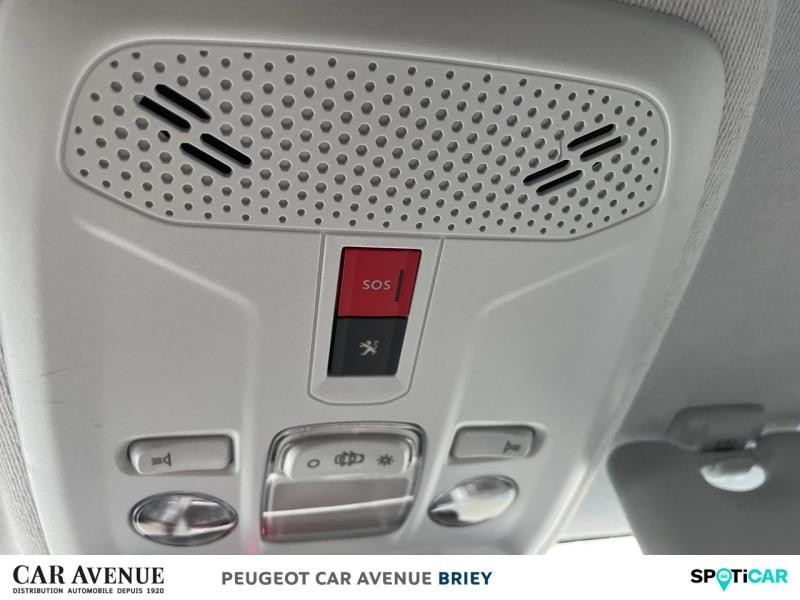 Used PEUGEOT 208 e-208 136ch Allure 2021 Blanc Banquise (O) € 14490 in Briey