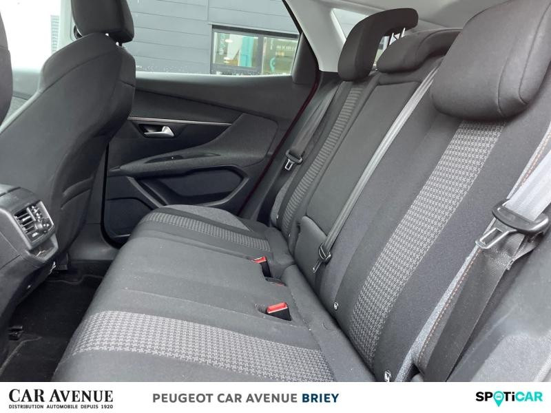 Occasion PEUGEOT 3008 1.2 PureTech 130ch Active Business S&S 2017 Rouge Ultimate (S) 12490 € à Briey