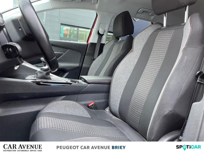 Occasion PEUGEOT 3008 1.2 PureTech 130ch Active Business S&S 2017 Rouge Ultimate (S) 12490 € à Briey