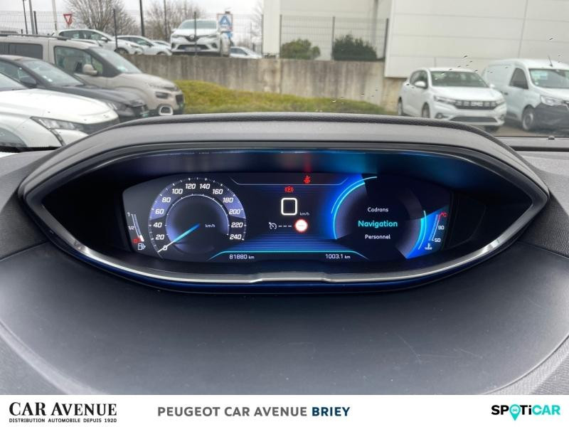 Occasion PEUGEOT 3008 1.2 PureTech 130ch Active Business S&S 2017 Rouge Ultimate (S) 12490 € à Briey