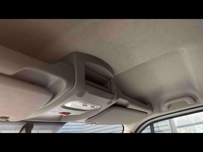 Used RENAULT Master Fg F3300 L2H2 2.3 dCi 110ch Confort - 10 825 € HT 2015 Blanc Glacier € 12990 in Briey