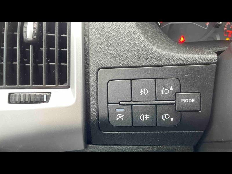 Used OPEL Movano Fg 3.0T L1H1 2.2d 140ch Pack Business 2022 Blanc Icy € 21990 in Briey