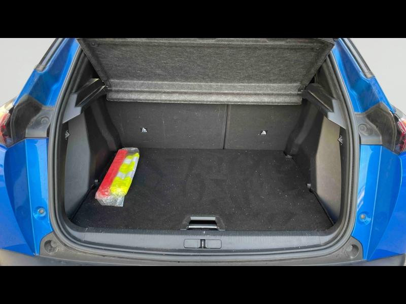 Occasion PEUGEOT 2008 1.2 PureTech 130ch S&S GT Line EAT8 7cv 2020 Bleu Vertigo (S) 16790 € à Briey